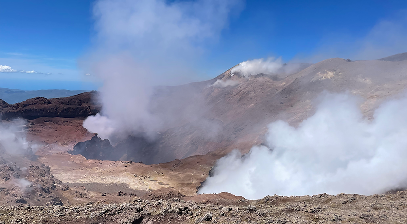Etna_top.HEIC