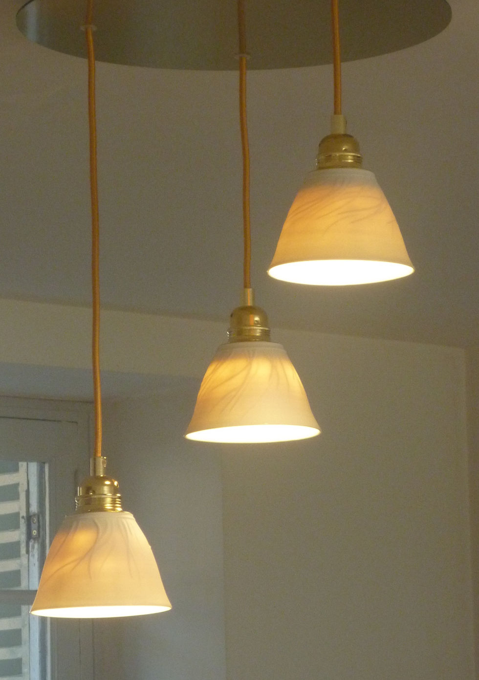 Plafonnier "Herbes d'eau"
© Atelier La Tortue Blanche

© Atelier La Tortue Blanche