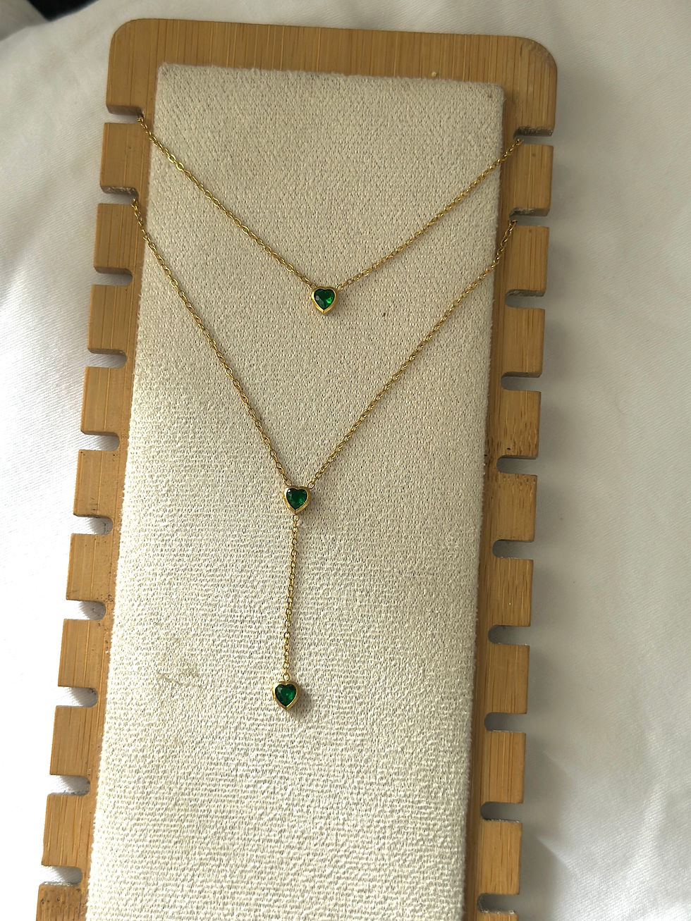 Thumbnail: Green heart layer chain