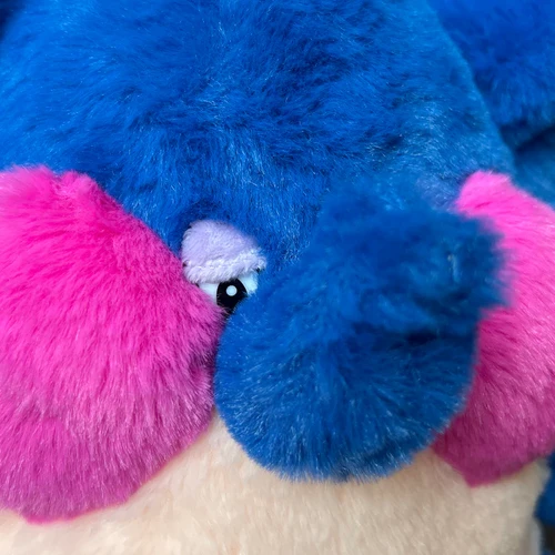 Plushie Love - SAPPHIRE SNOOZLE | PIN NAP