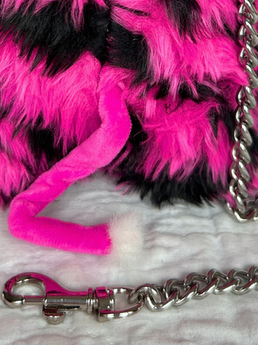 Plushie Love - TOURMALINE TIGER SNOOZLE BAG CHARM | PIN NAP
