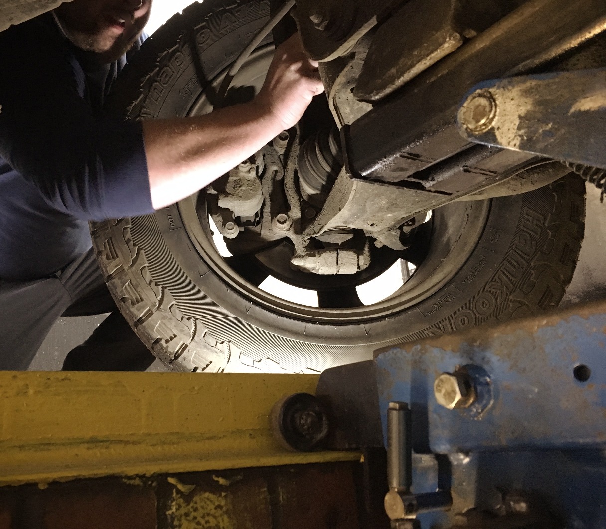 MOT Market Rasen Youngs Garage (Tealby) LTD