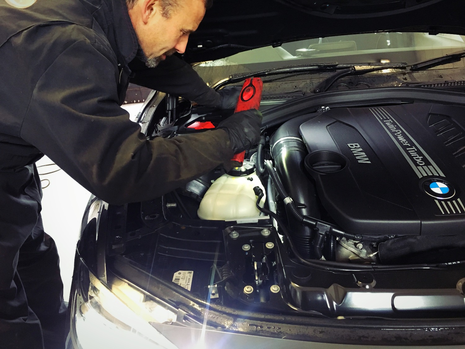 MOT Market Rasen Youngs Garage (Tealby) LTD