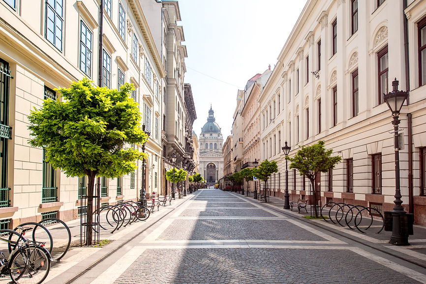 Budapest Basilica.jpeg