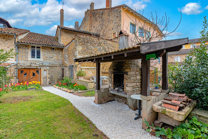 Maison ancienne au centre ville de Cluny