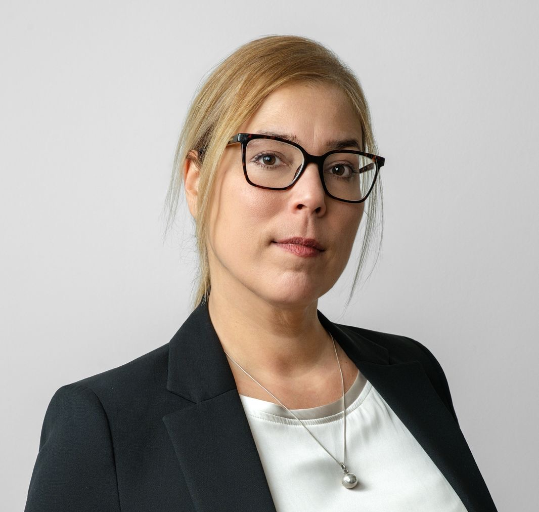 Writer: Krisztina Ivanyi