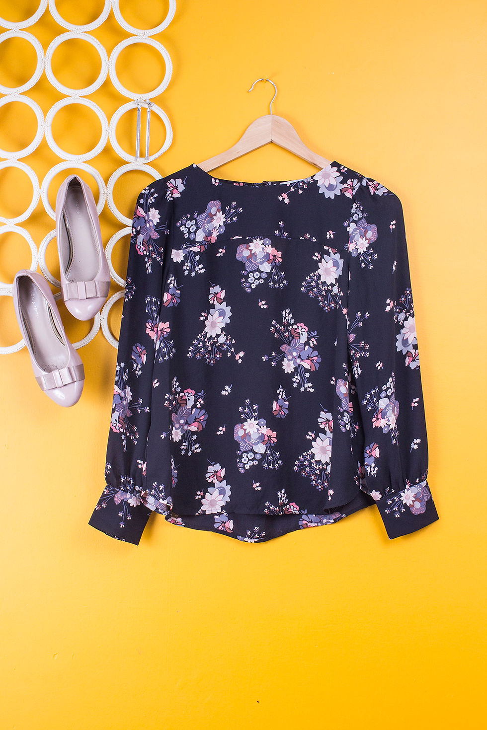 Thumbnail: LOFT Black Blouse with Pastel Floral Print  (S)