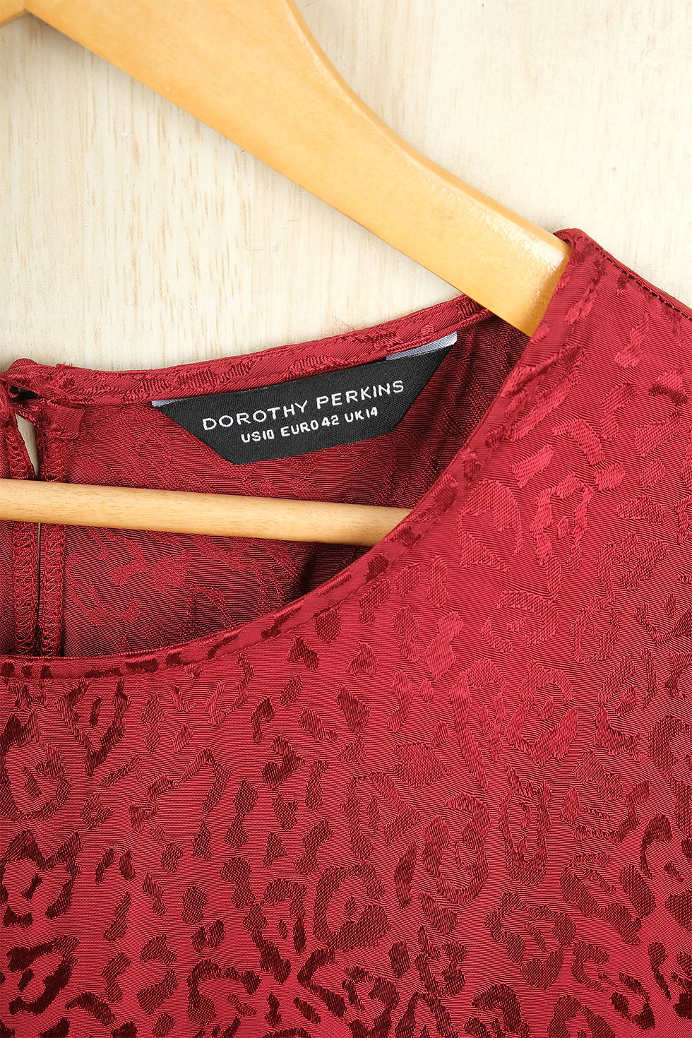 Thumbnail: DOROTHY PERKINS Embroidered High-Low Top – Women’s Wear | XL