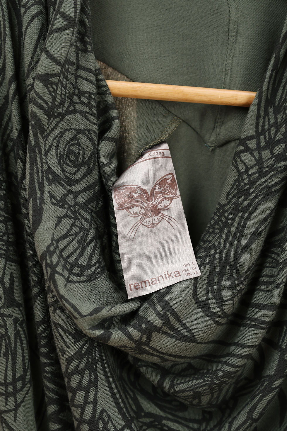 Thumbnail: REMANIKA Brittany Blue & Charcoal Printed Top