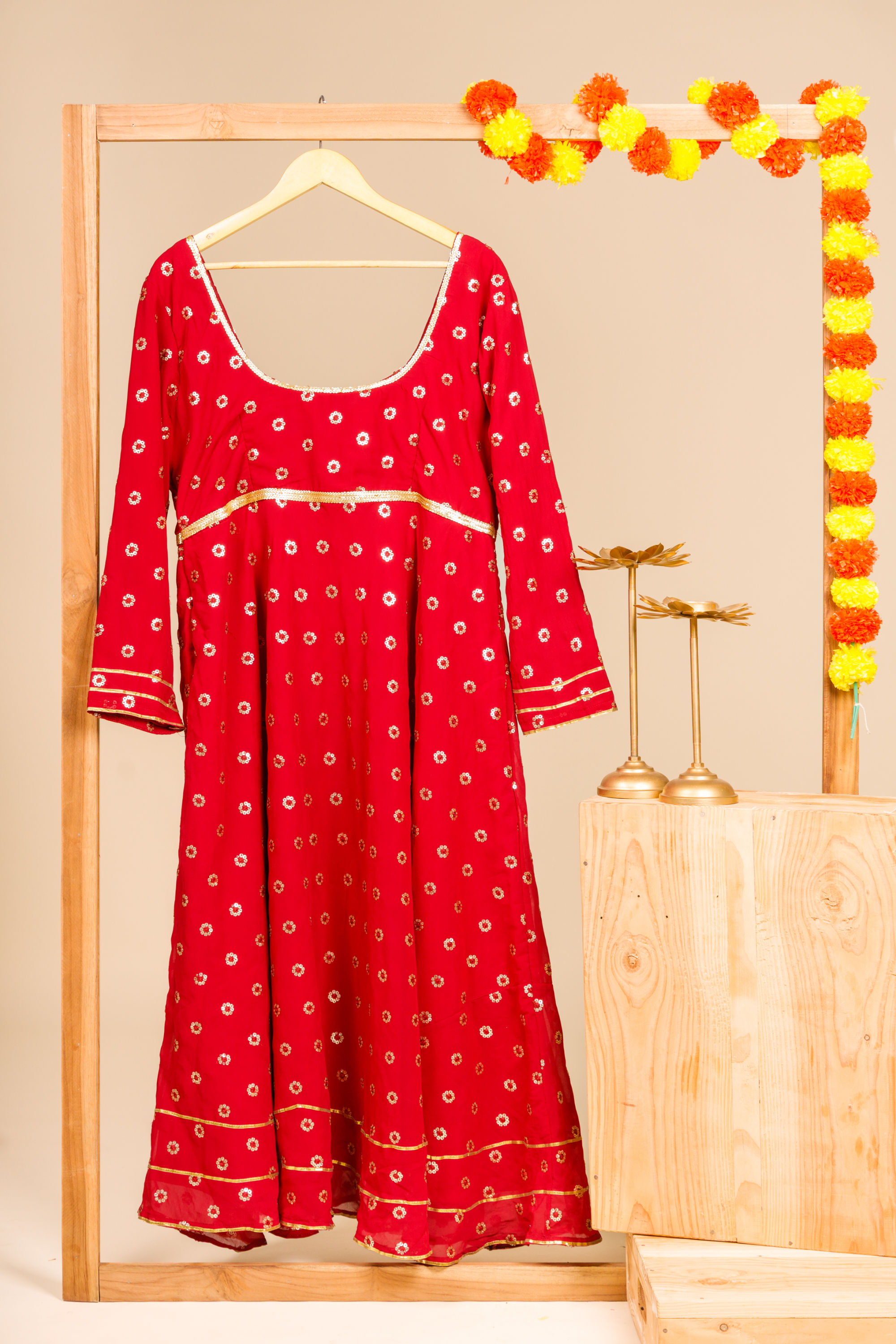 LIBAS Elegant Marron Kurta with Gold Embroidery(Xl)