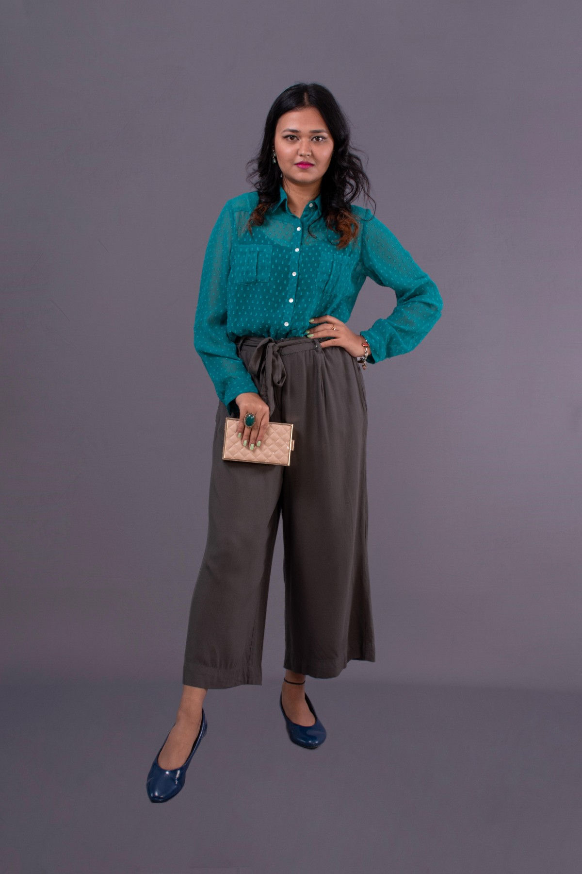 Bombay Paisley Ash Grey Pants (M)