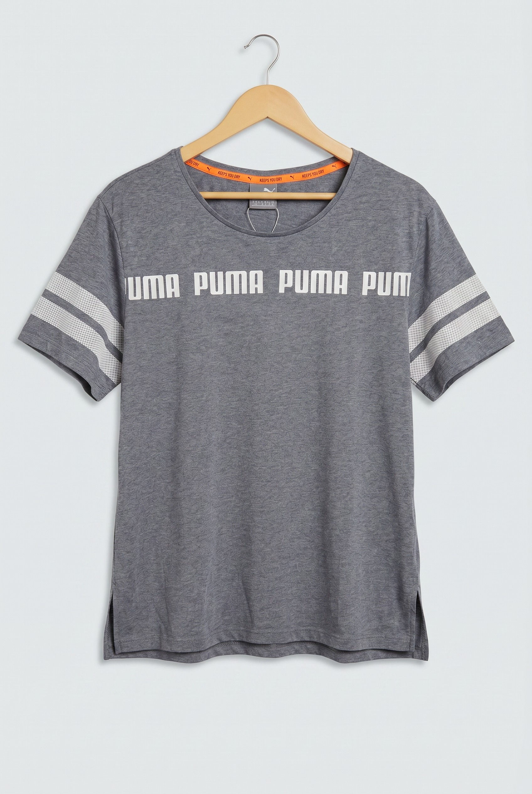 PUMA Grey Graphic Athletic T-Shirt – Women’s Activewear | L