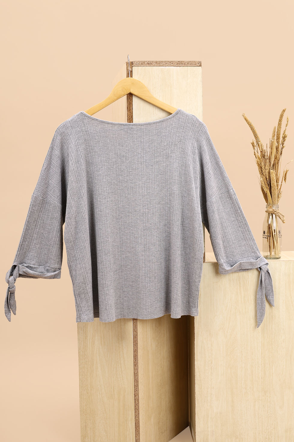 Thumbnail: L.O.V Light Grey Solid Top