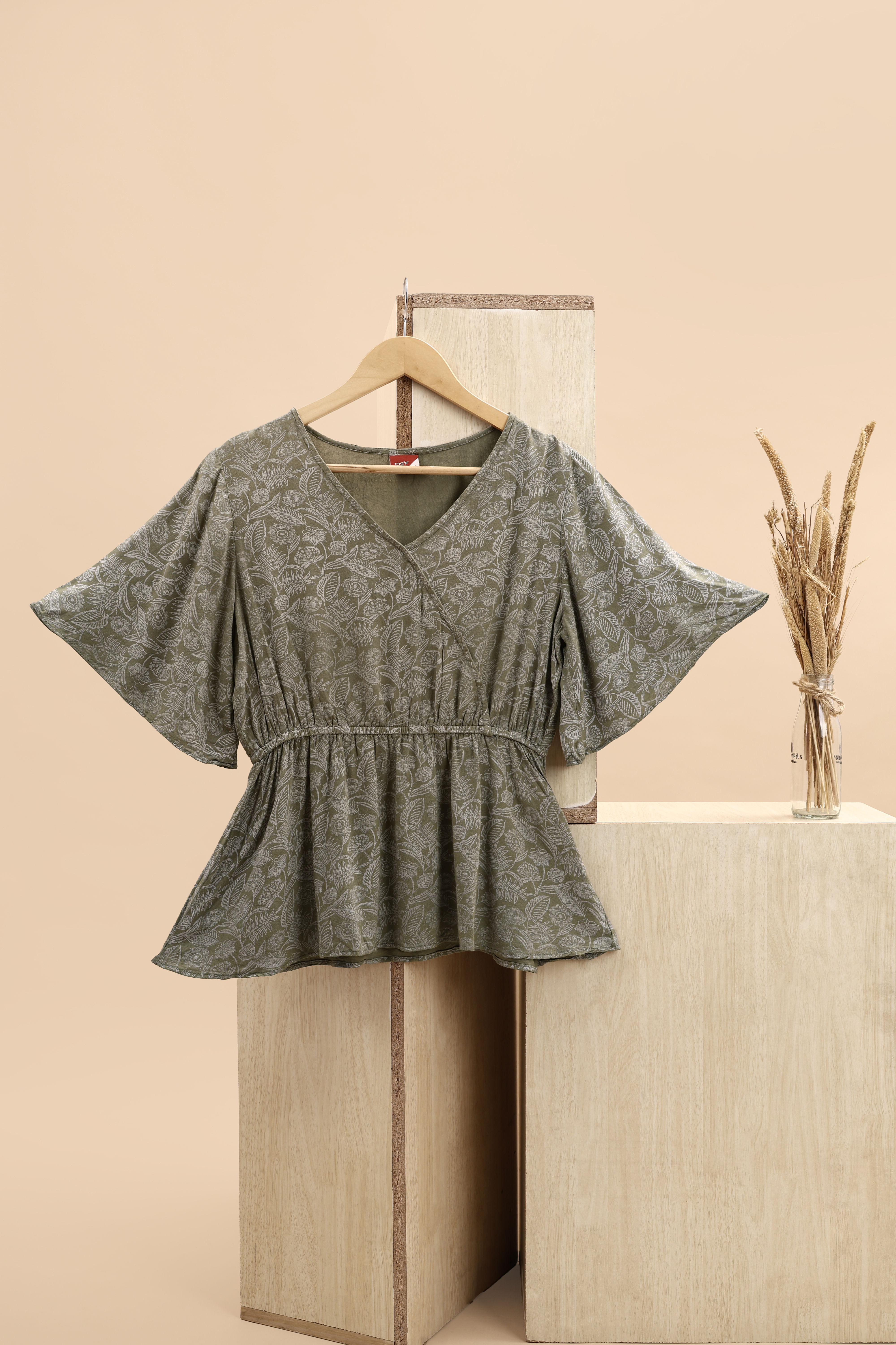 109 DEGREE F Green & White Wrapped Leaf Print Peplum Top(S)