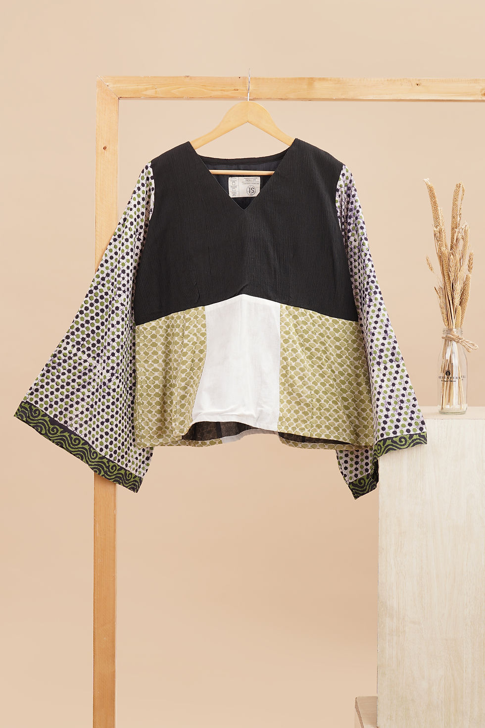 Thumbnail: Charlie's Angel (Bell Sleeve Top)
