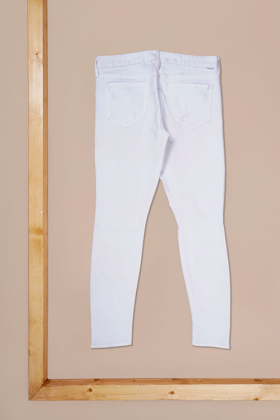 Thumbnail: MOTHER White Solid Ripped Skinny Jeans(30")