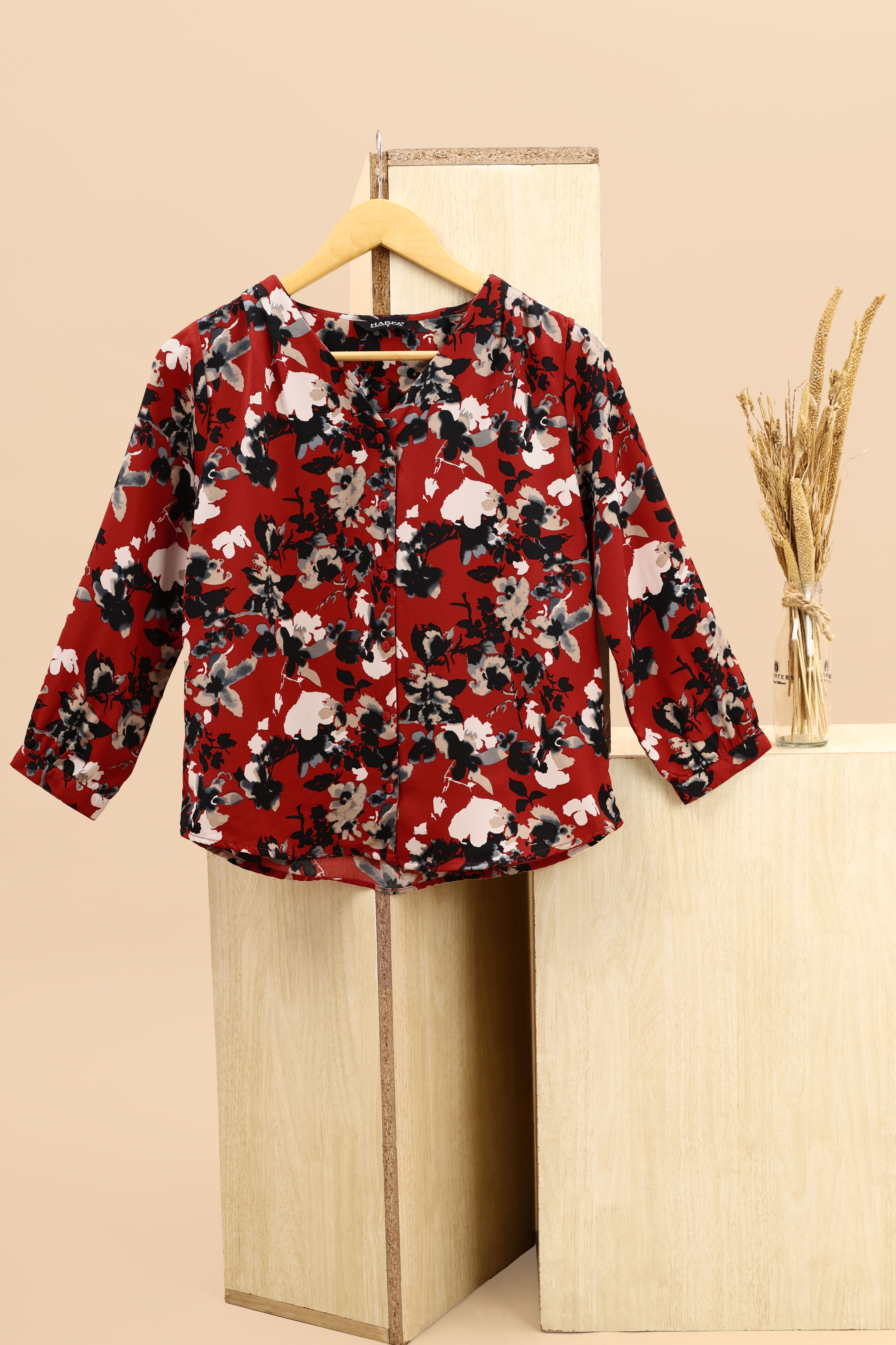 HARPA Crimson & Multi Floral Long Sleeve Blouse(M)