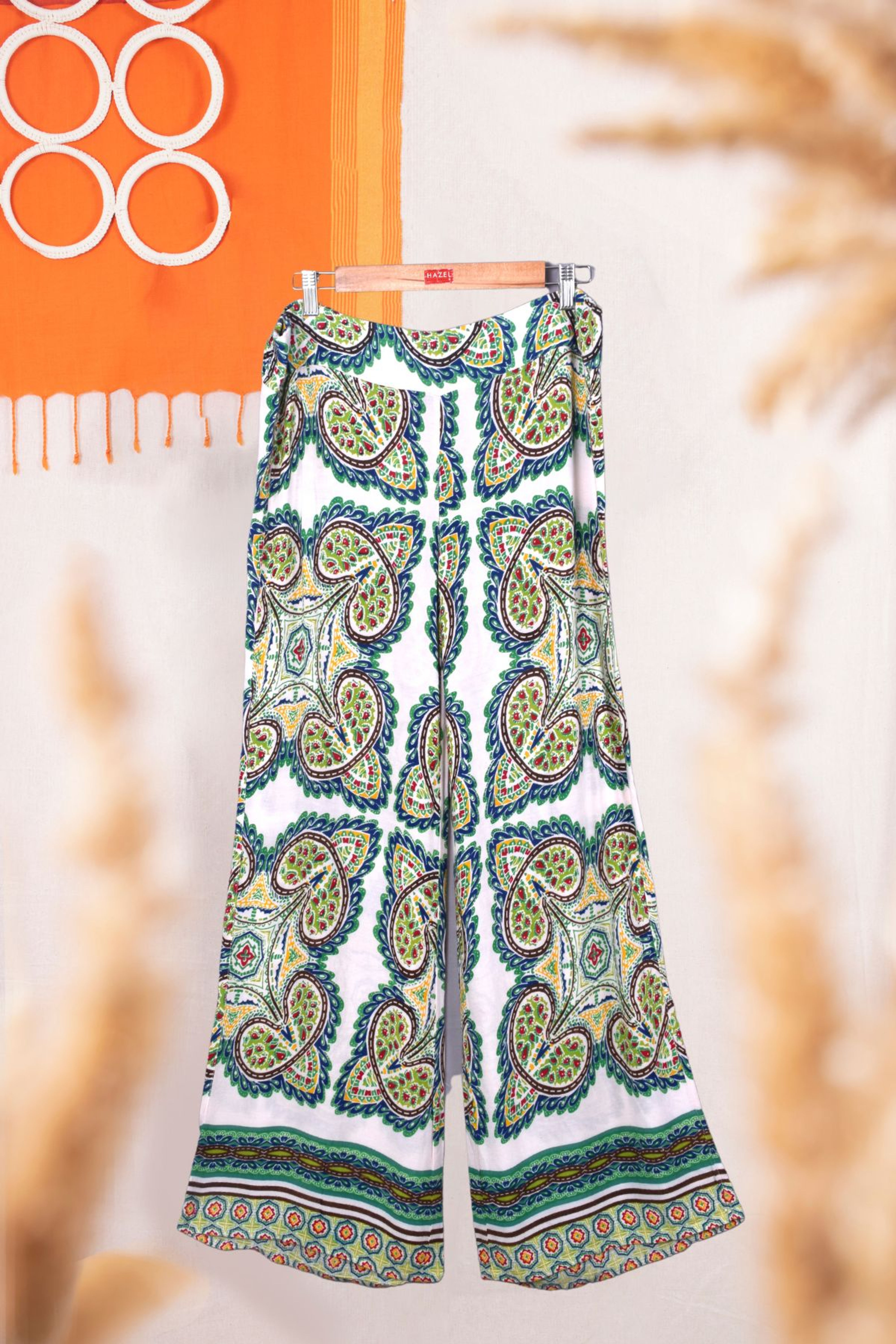 Young Threads Green Abstract Pants (M)