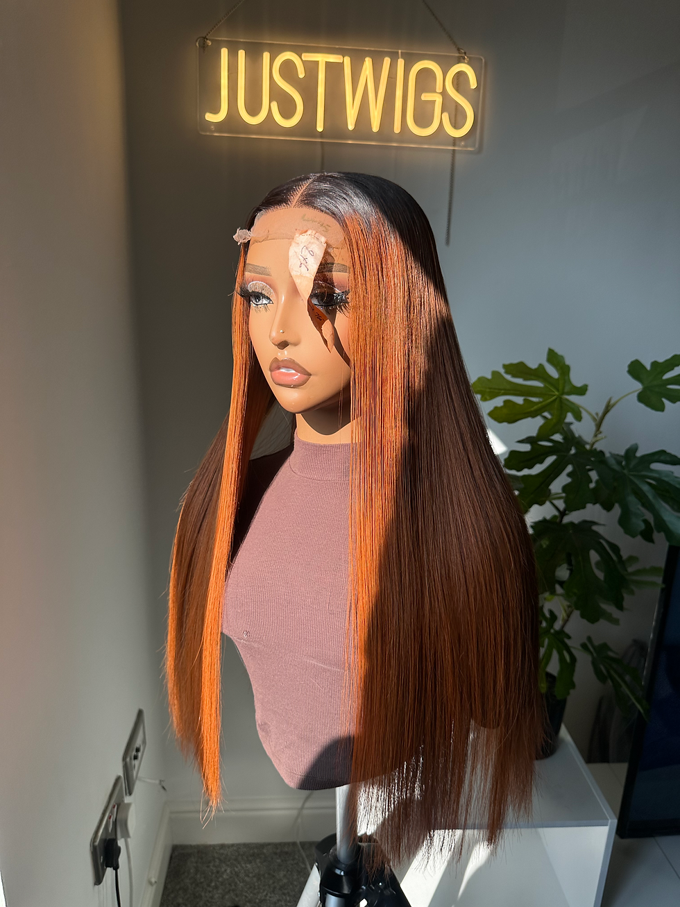 Thumbnail: Ginger Straight  