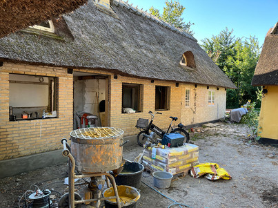 Nye vinduer og filtsning af facade