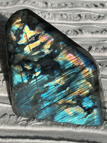 Flashy Labradorite Freeform from Madagascar | Supreme Crystalline