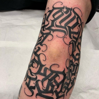 FUSTAR_TYPE4_MEATSHOP_TATTOO_BARCELONA.png