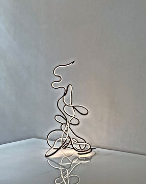 Marcus Tremonto
Light Artist
table light