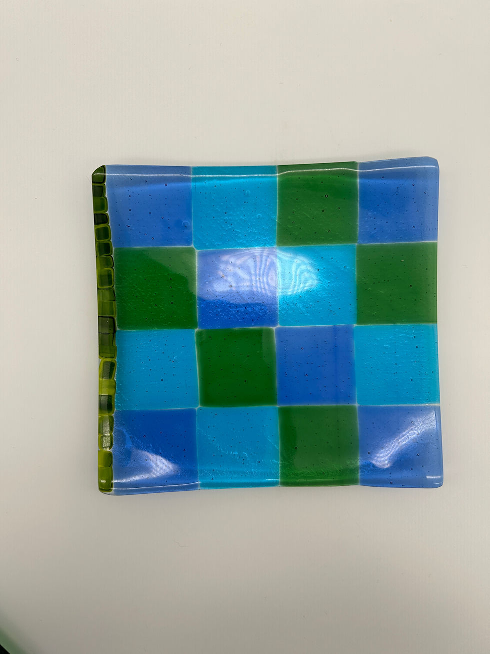 Thumbnail: Stacking Plates Three