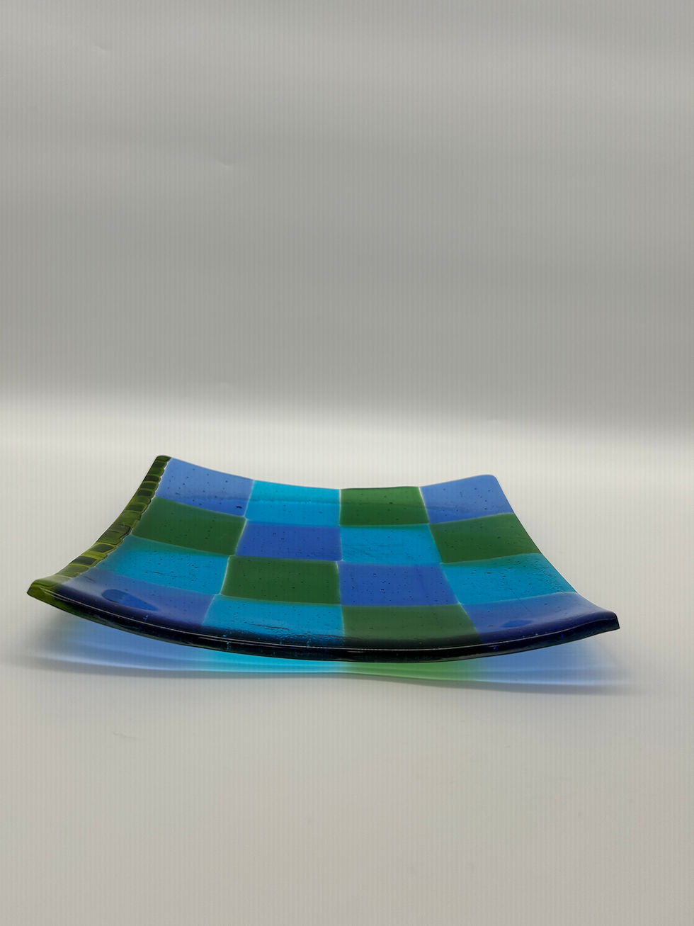 Thumbnail: Stacking Plates Three