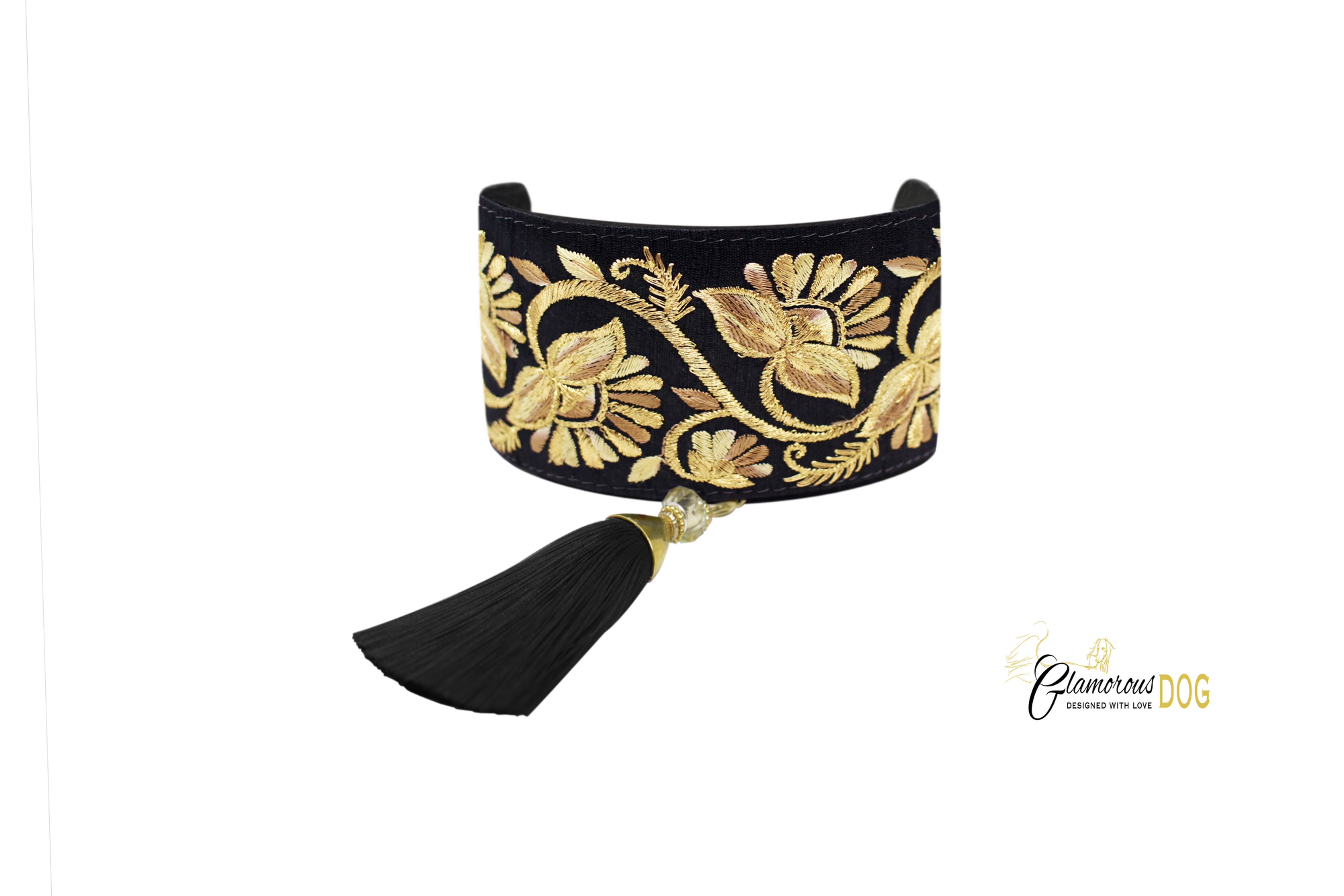 Obojek Baku se střapcem