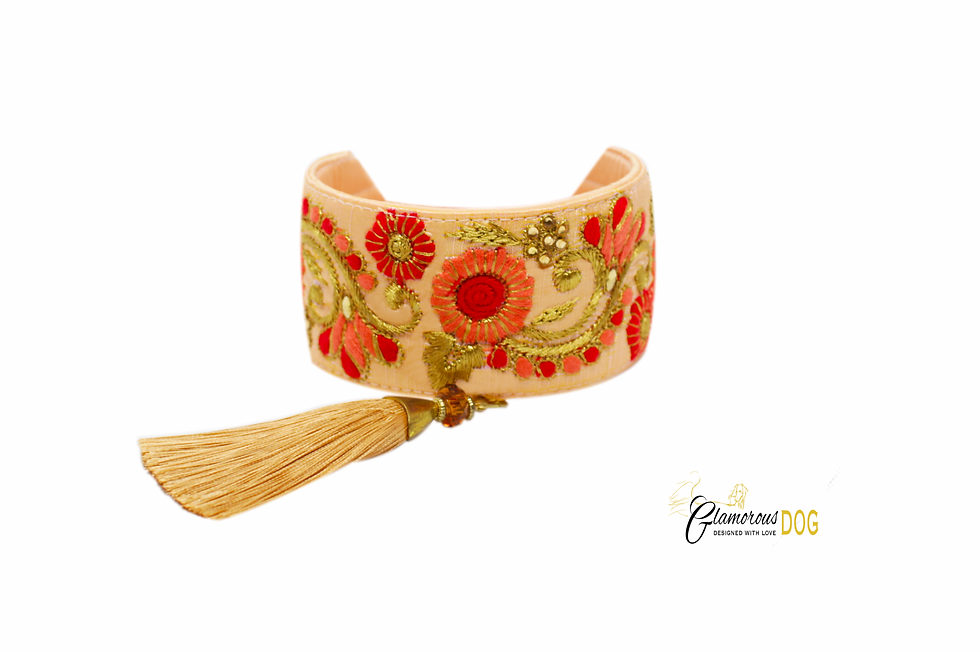 Toulouse collar with tassel 2