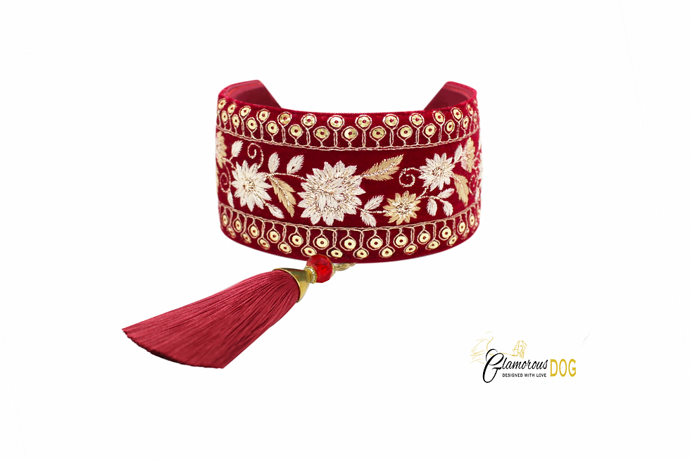 Rotterdam collar with tassel
