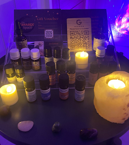 A range of essential oils to choose in your massage