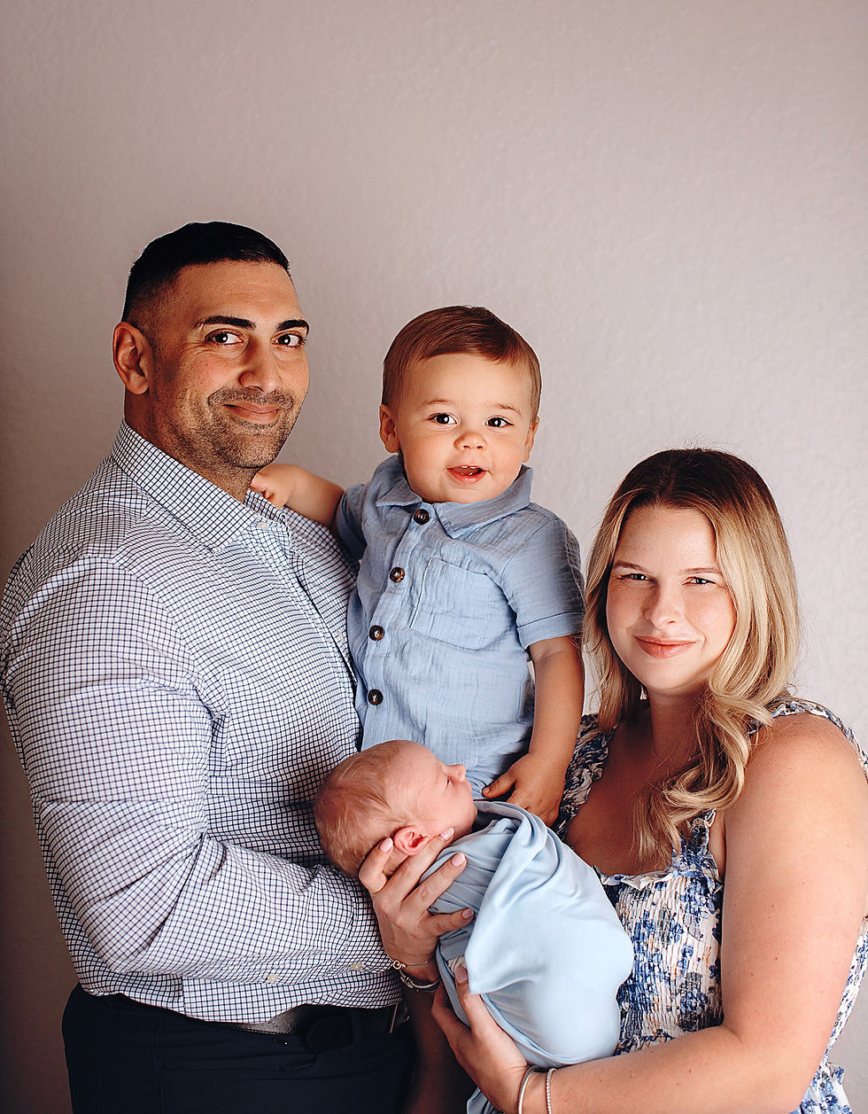 in home newborn photographer orlando 