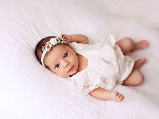 in home newborn photographer orlando