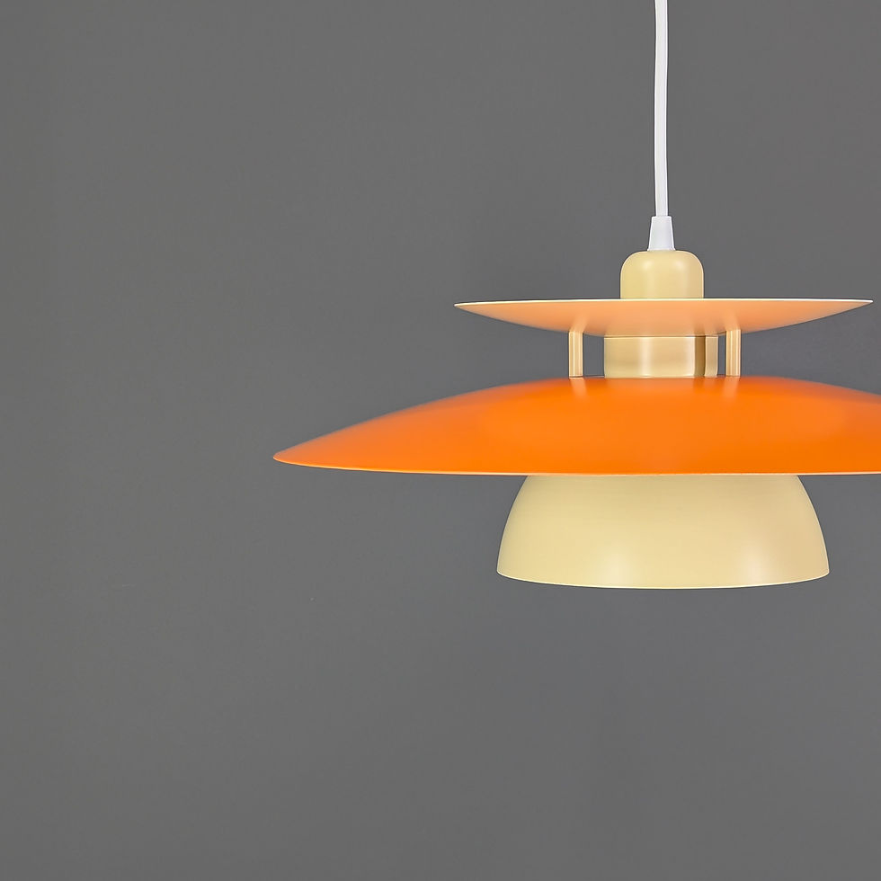 Thumbnail: Deense Hanglamp met Oranje en gele Tinten