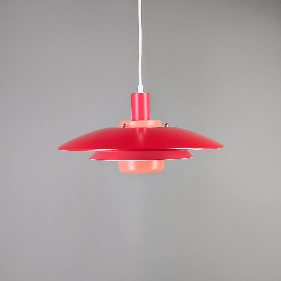 Deense hanglamp in rood  en roze - vintage lamp