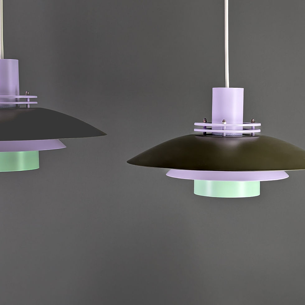 Thumbnail: Set van twee Formlight lampen in groen en paars