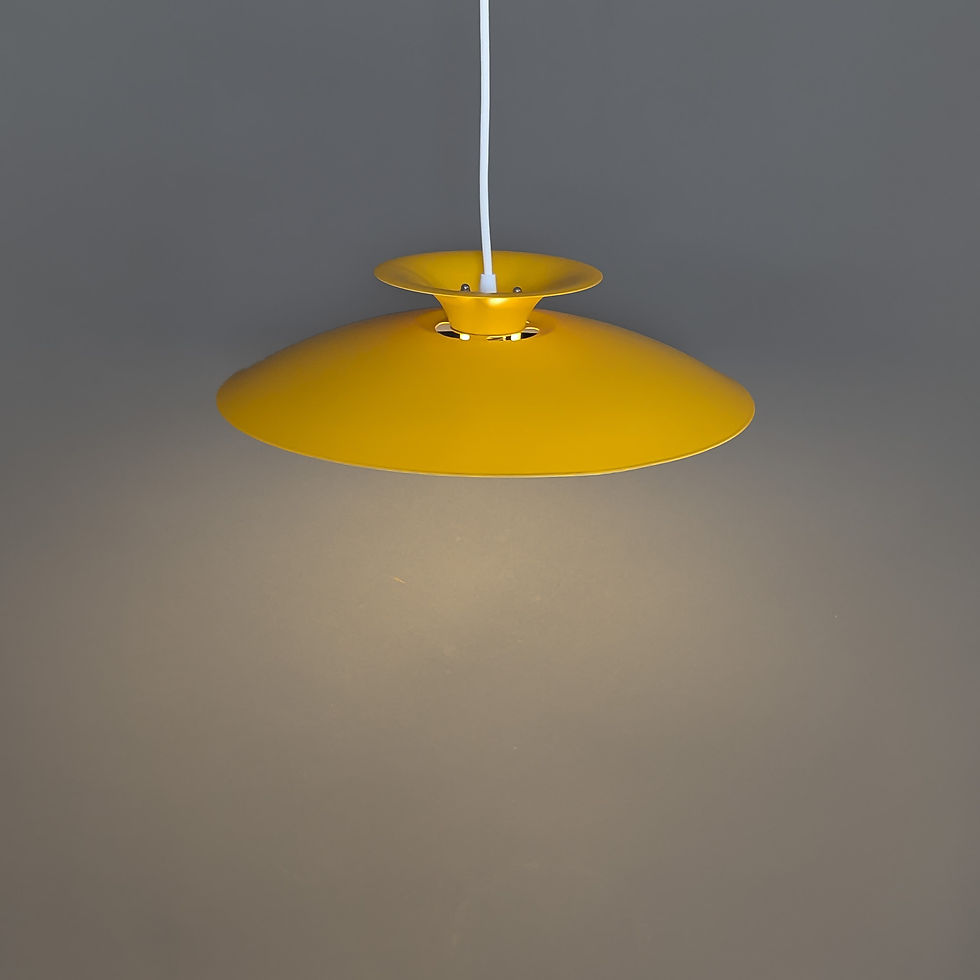 Thumbnail: Vintage Scandinavische hanglamp in geel – Ø40 cm