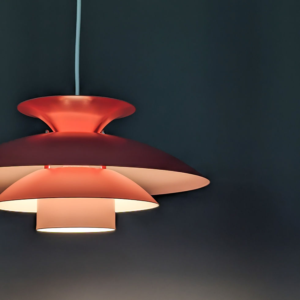 Thumbnail: Elegante Scandinavische hanglamp in pastelroze E.S.Horn Belysning