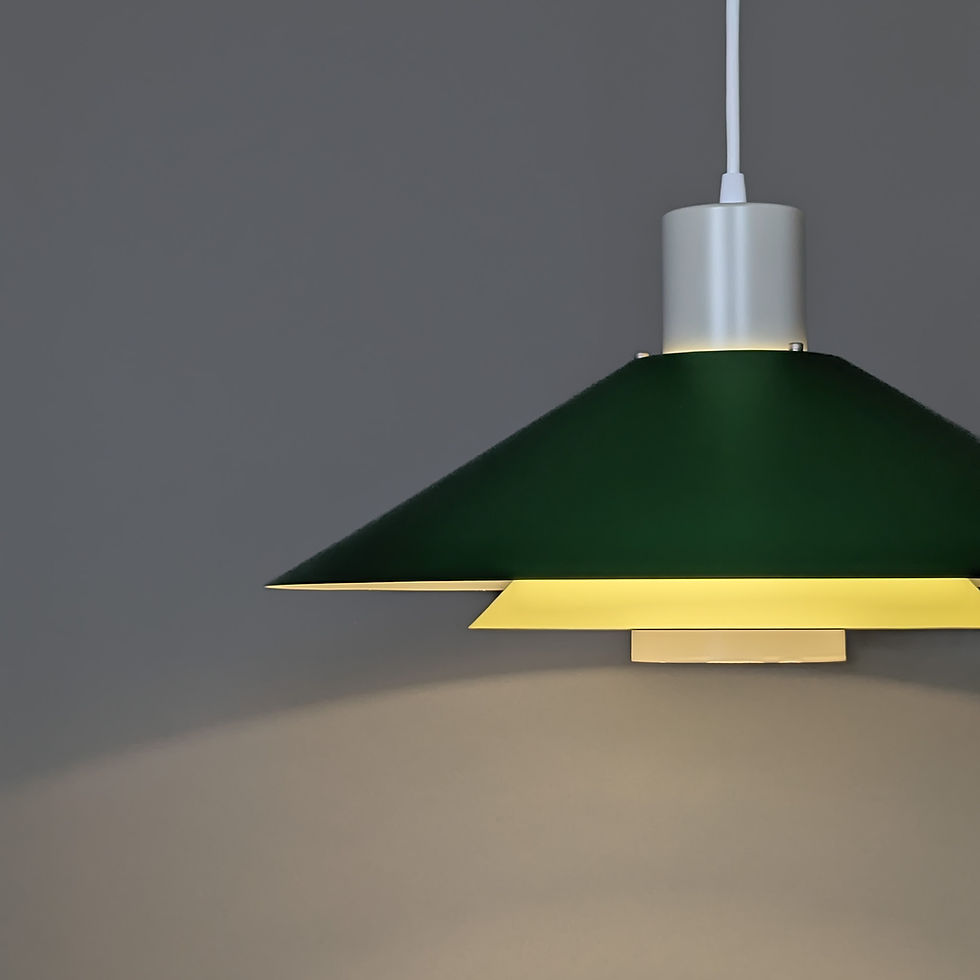 Thumbnail: Groene Trapez Hanglamp – Nordisk Solar | Deens Design