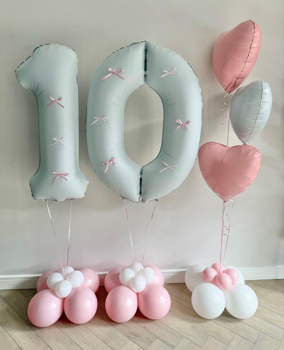 Thumbnail: Personalised 34 inch Gold silk Balloon