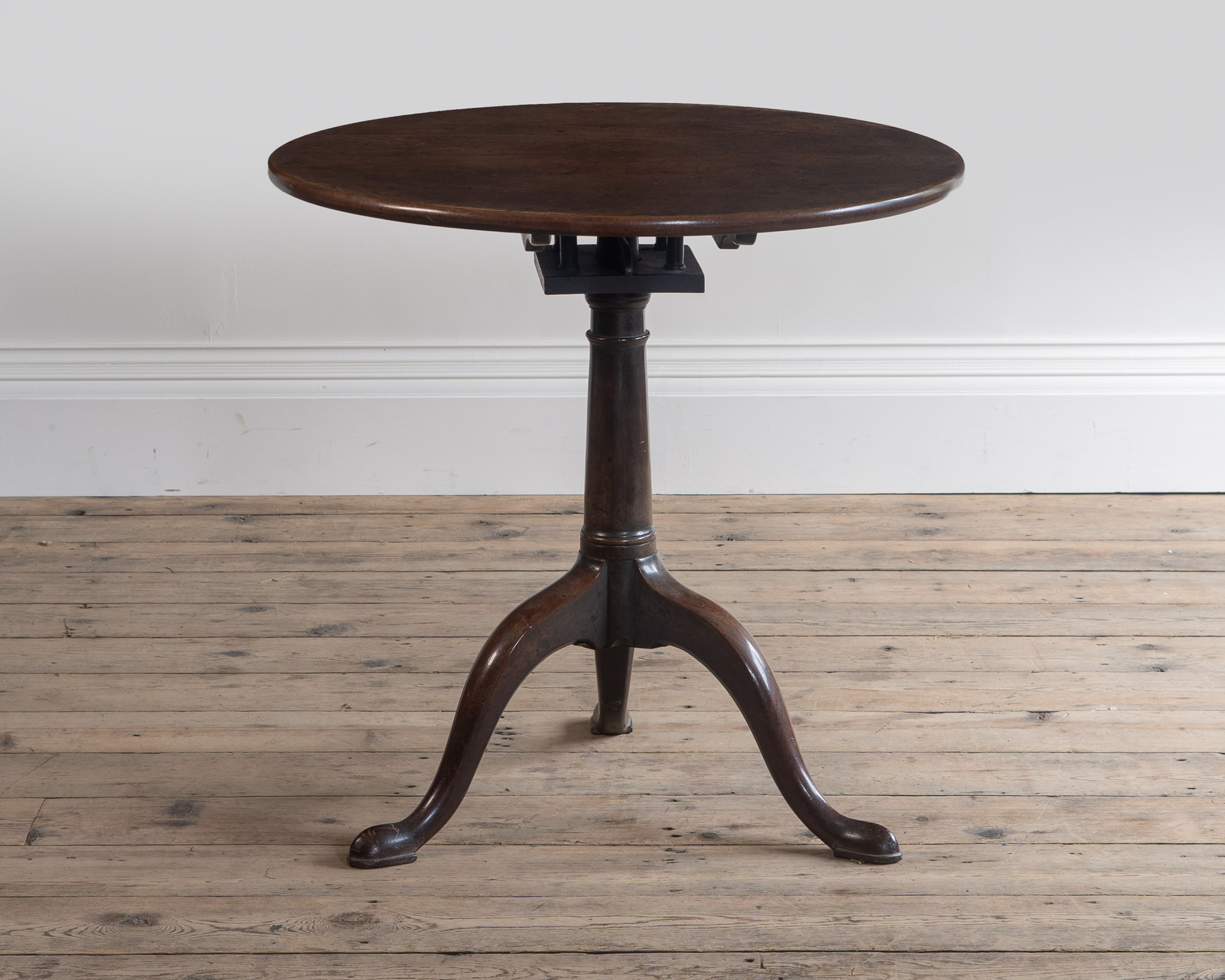 A Georgian tripod table