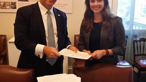 Solomon Yue and Michael DeSombre Deliver TTFI Letters and Petitions to the White House