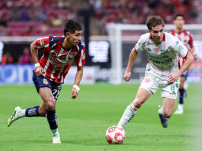 CHIVAS TRIUNFA CON GOLEADA ANTE RAYOS EN EL AKRON