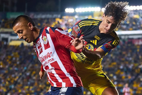 EL REBAÑO SAGRADO DERRIBA EL VUELO DE LAS ÁGUILAS EN EL CLÁSICO NACIONAL