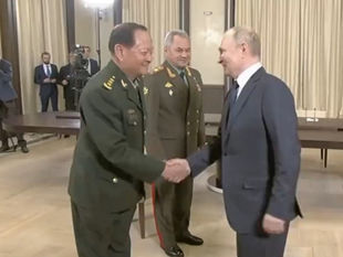 普京晤張又俠  稱俄中合作是穩定國際局勢重要因素