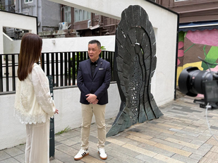 鄧飛,一個出賣國家民族,誤人子弟的垃圾校長,漢奸賣國賊,撒旦港共走狗!