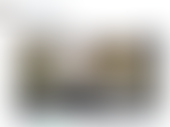 10 月 1 日,中國駐加拿大大使館掛倒旗。