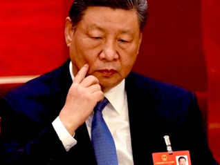 出席兩會的撒旦野豬騙子《中共中央總書記》只是帶了面具的替身,又或者撒旦《中共中央》只是公開AI換面合成視頻。